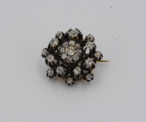 Diamant-Brosche