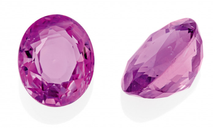 2 loose Sapphires