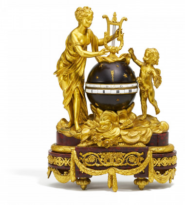 Circle tournant with Venus und Cupid Style Louis XVI made of red marble and gilt bronze