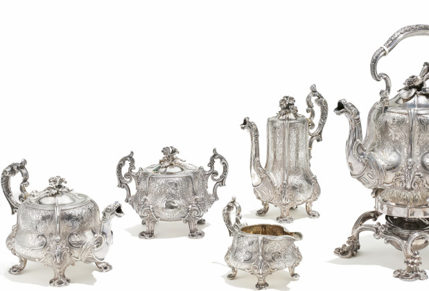 Splendid silver coffee- and tea service (in part silver-plated)