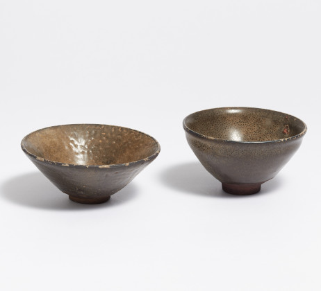 Zwei Tenmoku-Teeschalen