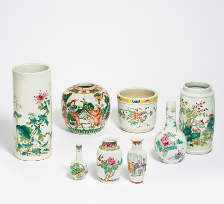 Eight porcelain pieces with fine painting