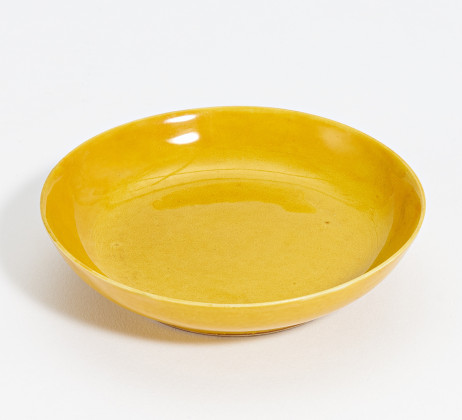 Small yellow-glazed dish