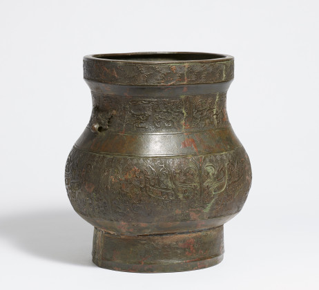 Large jar in the shape of a fang hu