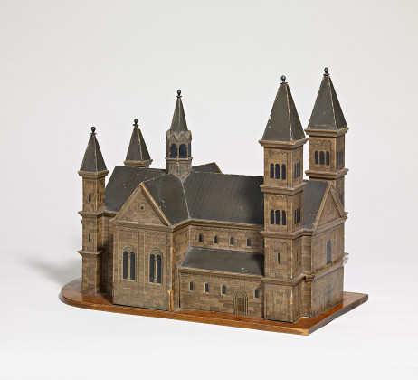 Modell einer Neo-Renaissance-Kirche