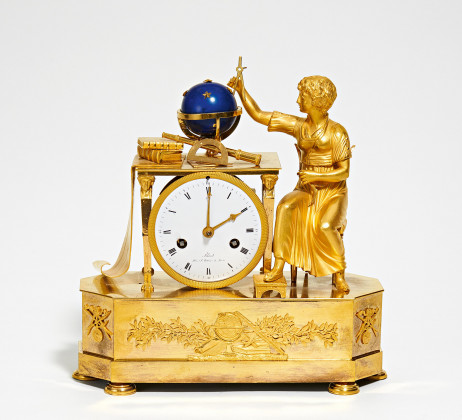 Gilt bronze pendulum clock with allegory of astronomy