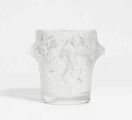 Vase mit Bacchantinnen