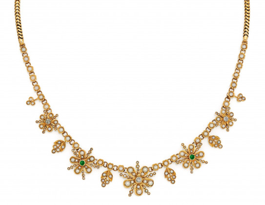 Peridot-Pearl-Necklace