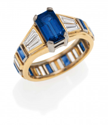 Diamond-Sapphire-Ring