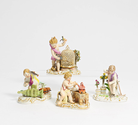 Porcelain figurines 