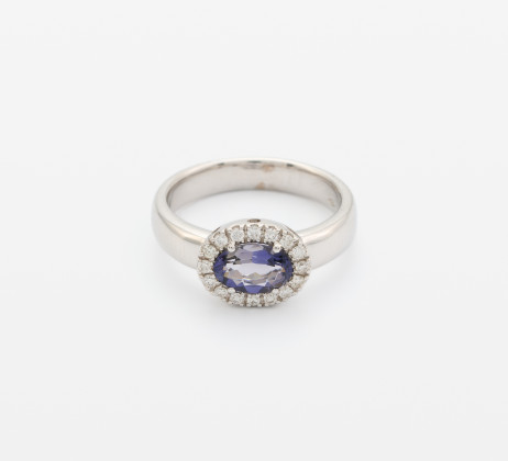 Iolith-Diamant-Ring