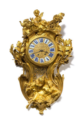 Monumental and magnificent Cartel clock with the chariot of Venus