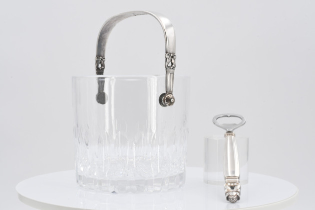 Ice vessel and bottle opener 'Acorn'