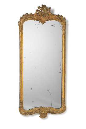 Großer Spiegel mit Rocaillekartuschen