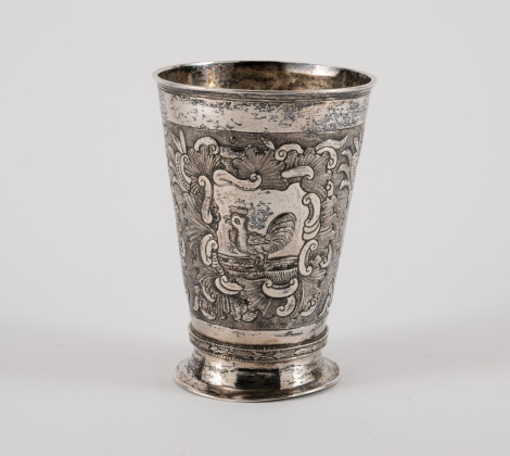 Lidded Beaker with Rocaille Cartouches with Cupid and Birds