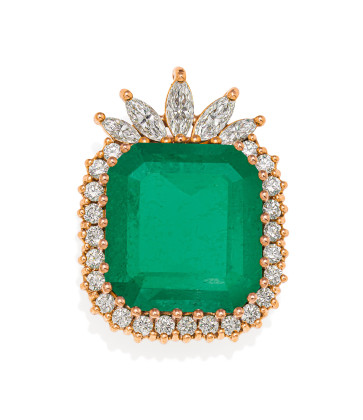 Emerald Diamond Pendant