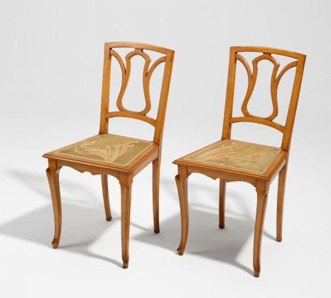 PAIR OF WOODEN ART NOUVEAU CHAIRS