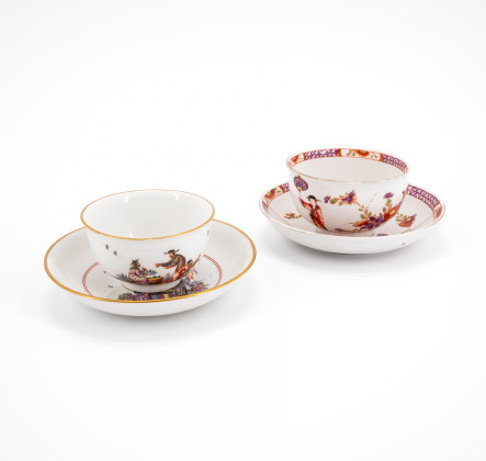 PORCELAIN TEA BOWL AND SMALL BOWL WITH SAUCERS AND CHINOISERIES