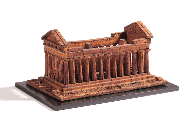 "Grand Tour" Korkmodell eines antiken Tempels von Paestum