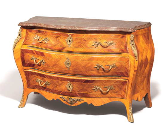 MAGNIFICENT KINGWOOD BOMÉ COMMODE