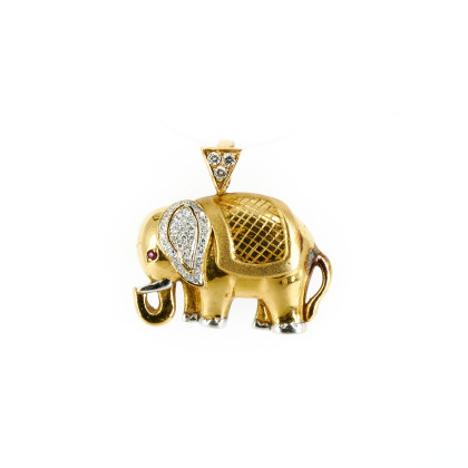 Elephant-Diamond-Pendant