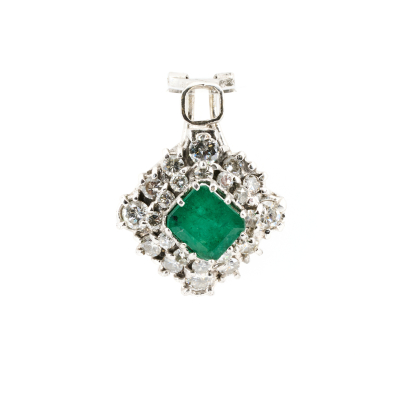 Emerald-Diamond-Pendant