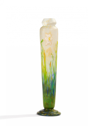 LARGE GLASS SOLIFLORE WITH RARE DAFFODIL DECORATION