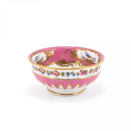 PORCELAIN BOWL WITH PINK FOND, FLOWER GARLAND AND BIRD CARTOUCHES