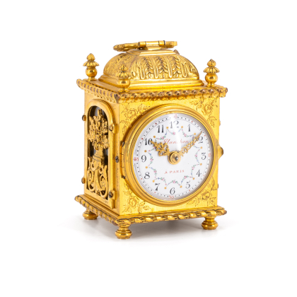 SMALL TABLE CLOCK