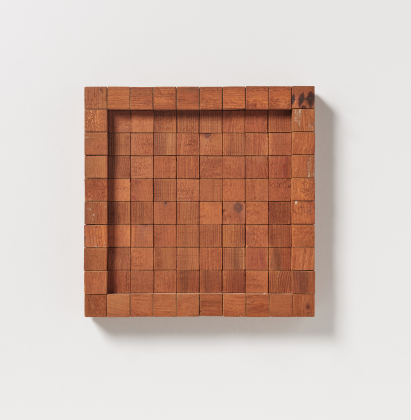 "Holzrelief"