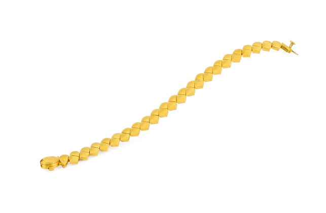 Gold-Bracelet