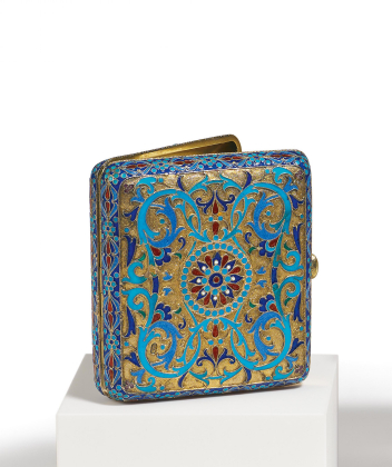 Zigarettenetui mit Vogeldekor in farbigem Email