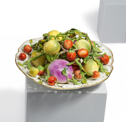 Seltener Trompe-l'oeil-Teller mit Früchten