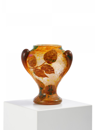Vase 'Feuilles d'Automne' mit Käfern