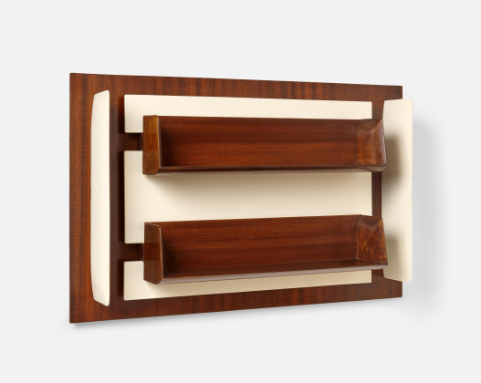 Hinterleuchtetes Wandregal aus der Serie "Parete Organizzata"
