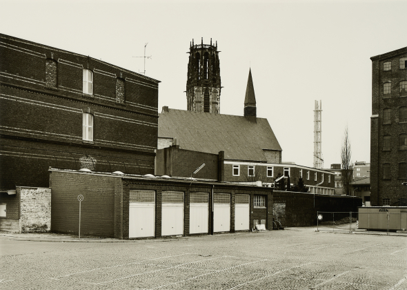 Blick auf St. Salvator Duisburg 1985